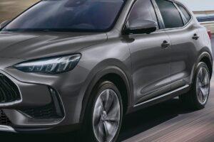 Il a la taille et la puissance du Volkswagen Tiguan, mais ce SUV hybride est 19 000 euros moins cher.
