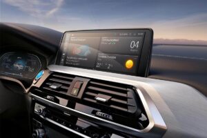 De l'innovation à l'obsolescence : L'évolution des systèmes de navigation dans les voitures