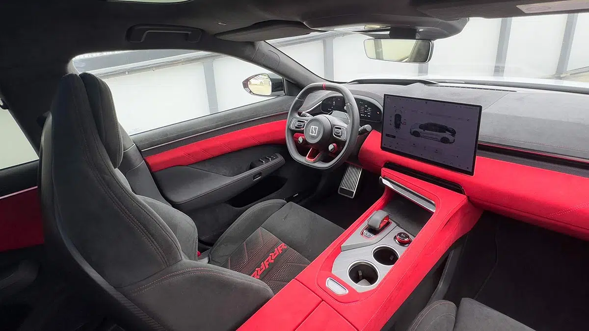 Essai du Zeekr 001 FR cockpit