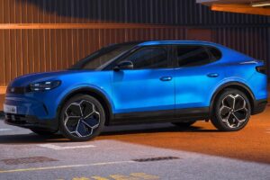 Le légendaire Ford Capri renaît en tant que SUV coupé électrique