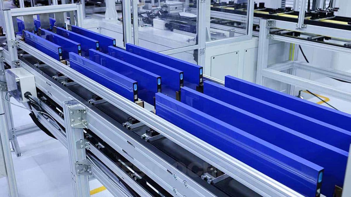 La nouvelle batterie LFP de Geely : un million de kilomètres sans usure avec 192 Wh/kg