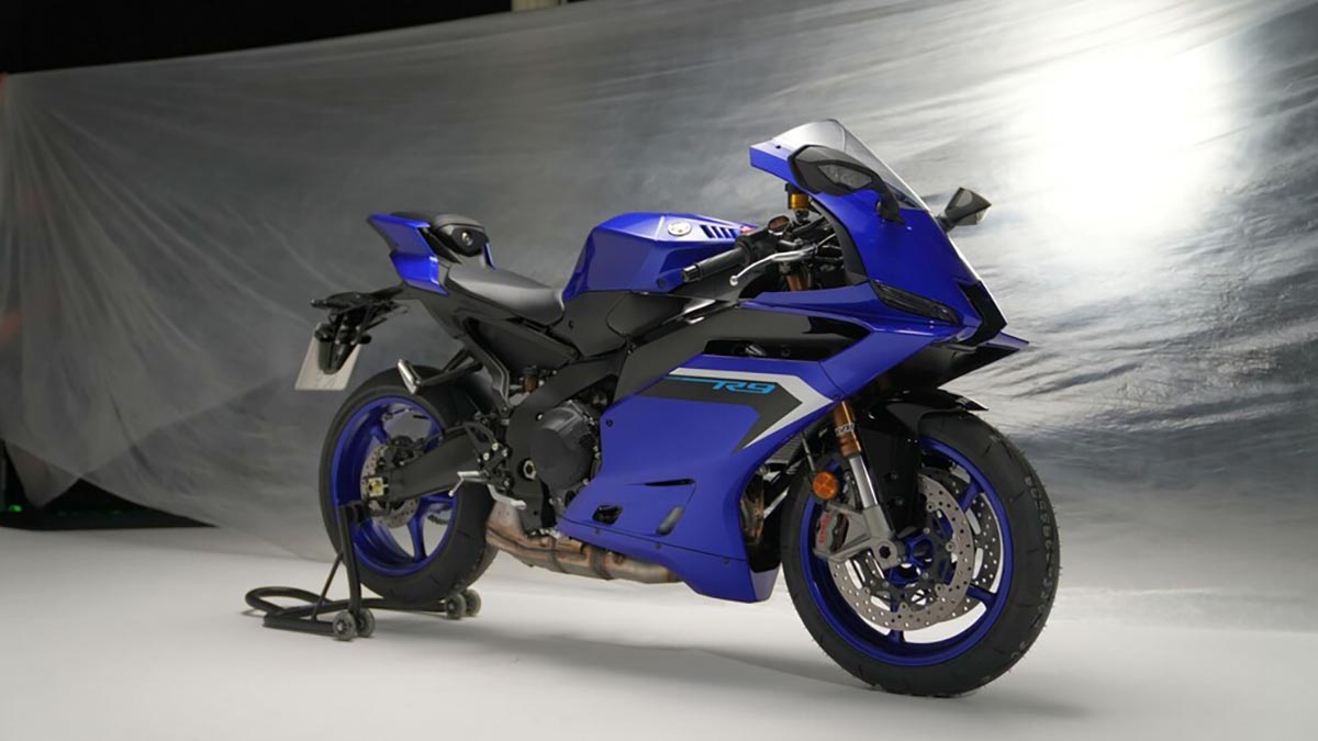 Nouvelle Yamaha R9