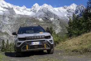 Le Jeep Avenger MY25 débarque : l'électrique repensé pour l'aventure