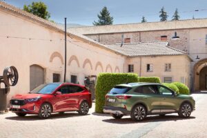 Le concurrent inattendu du RAV4 : européen, économe et 4 000 € moins cher