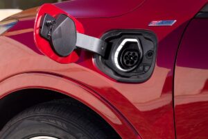 Ford Kuga PHEV : un SUV hybride rechargeable fiable et performant