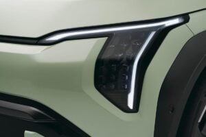 Ce SUV électrique bon marché est polyvalent, avec une autonomie de 605 km et un volume de coffre de 460 litres.