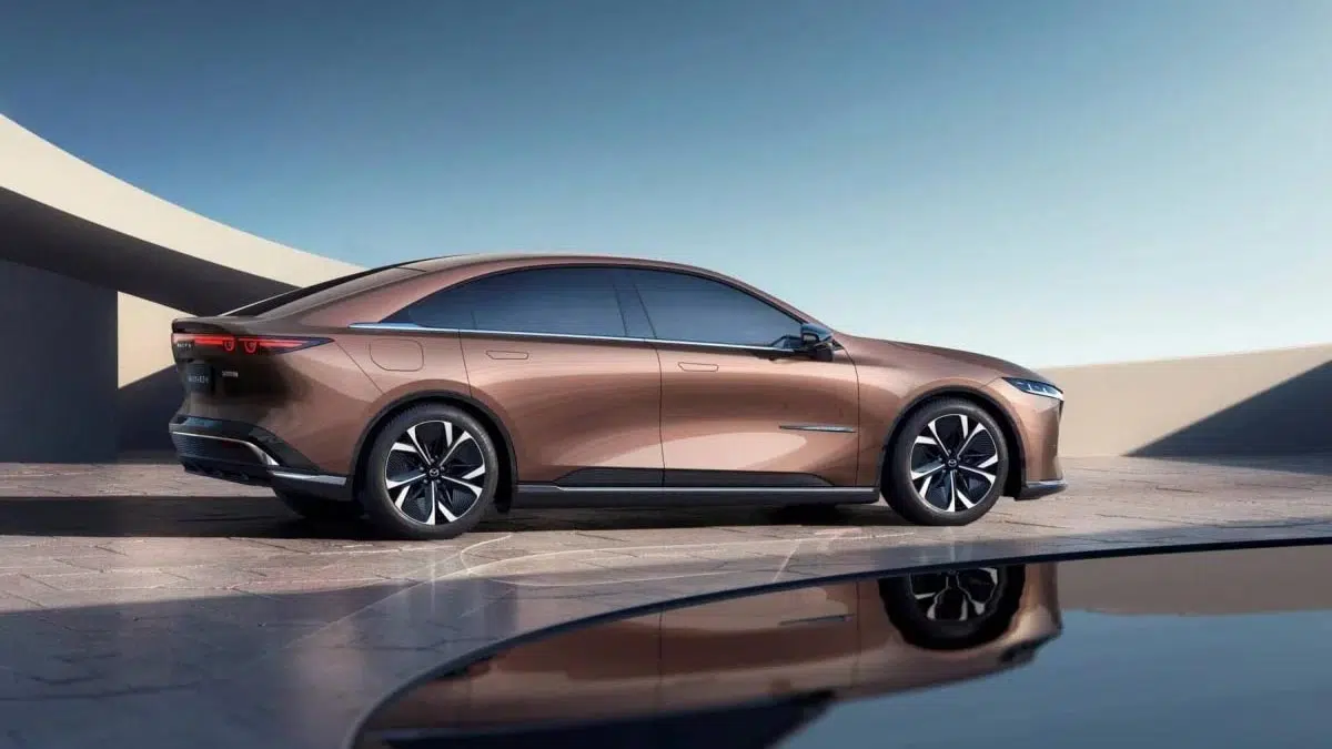 Mazda accélère sur l'électrique : le pari gagnant de sa berline innovante