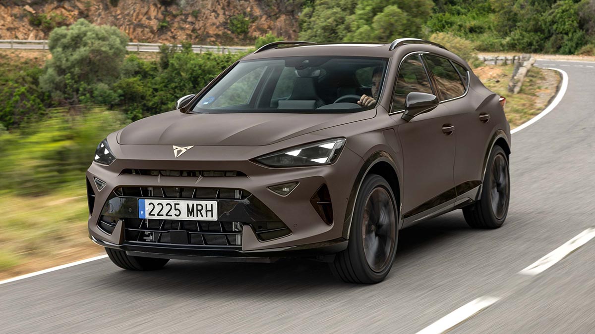Vue avant du Cupra Formentor hybride rechargeable