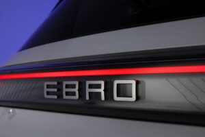 Ebro S700 : la polyvalence d’un pick-up hybride et essence