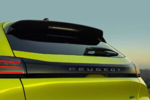 La Peugeot la moins chère du segment électrique décroche un record mondial