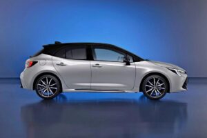 Dacia défie la Toyota Corolla : un compact hybride à prix imbattable