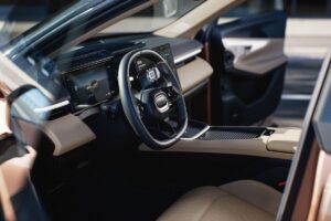 Le SUV hybride rechargeable qui révolutionne le segment avec 200 km d'autonomie électrique et 1 100 km au total.