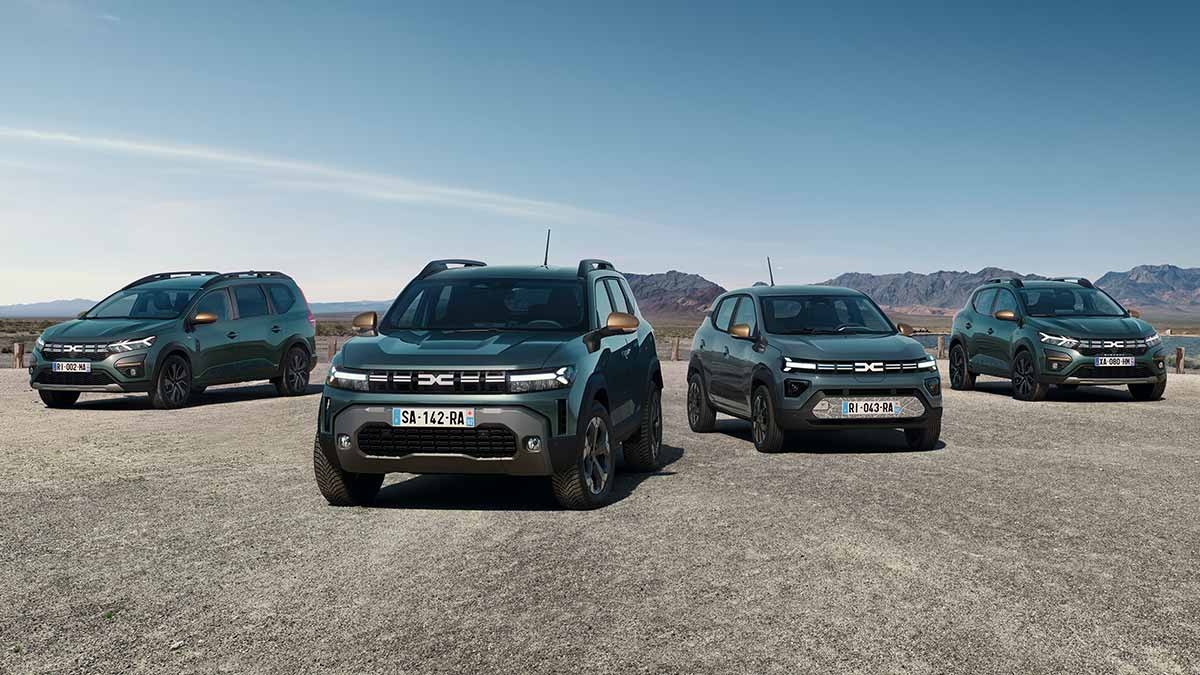 Dacia Sandero 2024 avec modèles Sandero, ECO-G et Stepway alignés, citadines modernes et polyvalentes