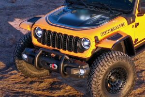 Jeep Sunchaser : le Wrangler 4xe se transforme en machine d’aventure hybride et solaire