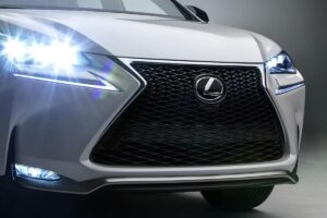 Comment le Lexus NX s'impose face aux géants allemands du premium hybride