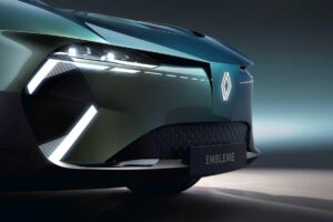 Concept-car Renault Emblème de type shooting brake électrique