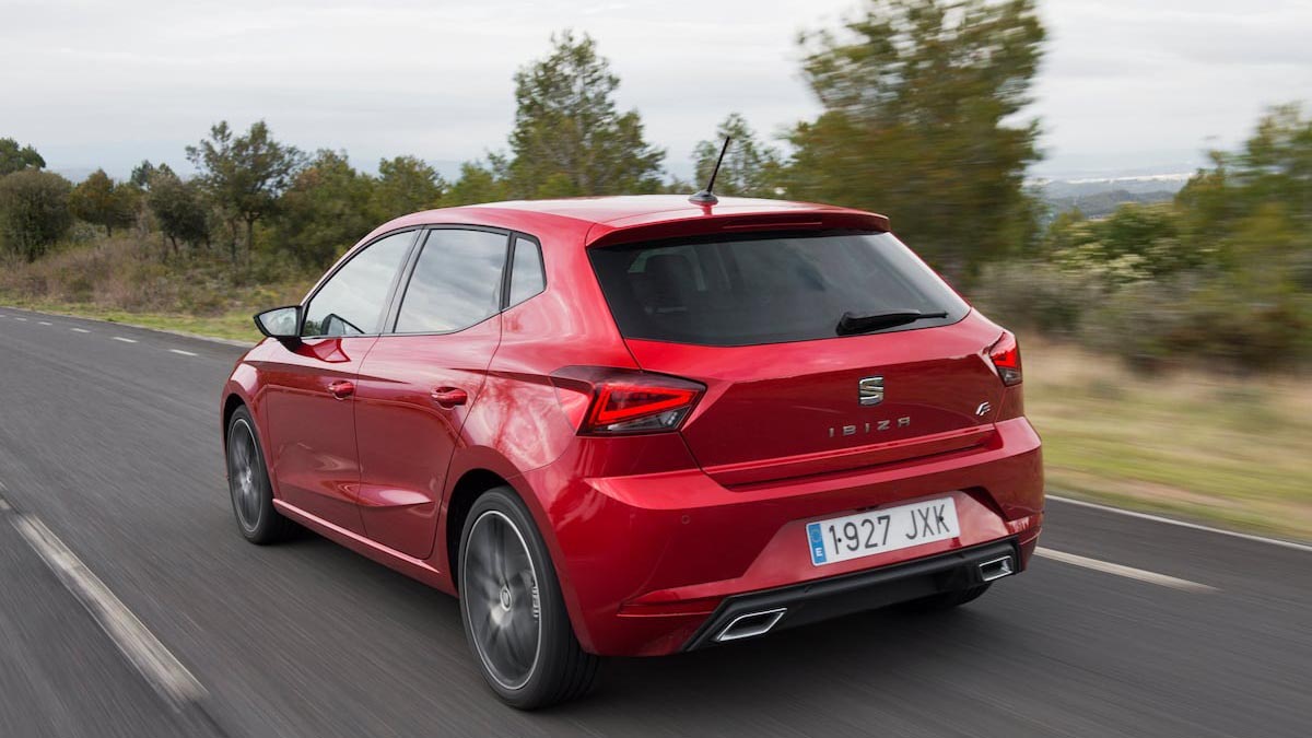 SEAT Ibiza 2025 arrière feux LED citadine essence MPI