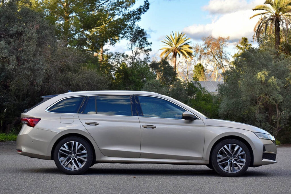 Skoda Octavia Combi : la familiale discrète qui domine en silence