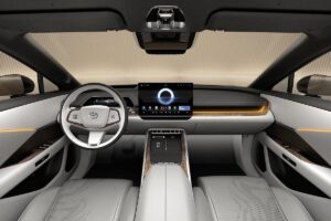 Toyota bZ7 électrique au design élégant développée pour rivaliser avec la Xiaomi SU7 mais exclusivement réservée aux marchés non-européens malgré son potentiel commercial.