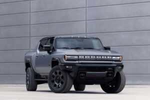 Le GMC HUMMER EV 2026 pulvérise tous les standards du super SUV