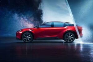 SUV électrique Toyota bZ5, alliant design épuré et technologie de batterie longue autonomie