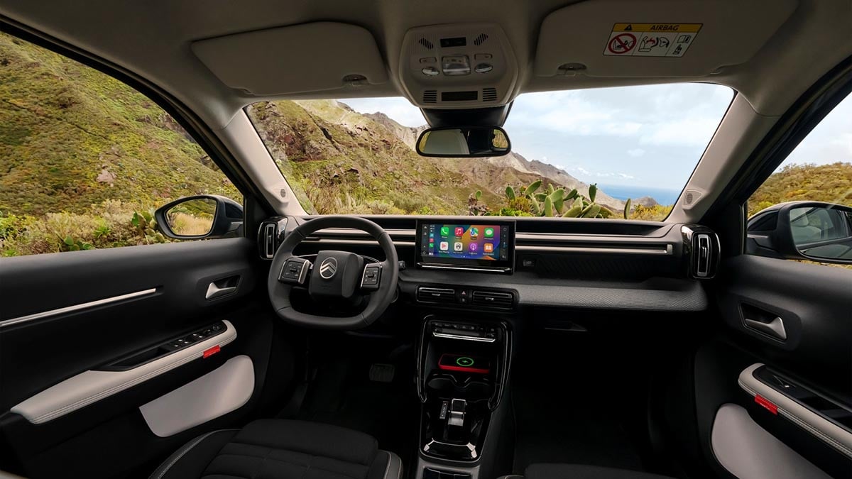 Intérieur du Citroën C3 Aircross avec tableau de bord numérique et écran tactile central