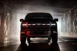 SUV sportif Ford haute performance défiant les conventions automobiles