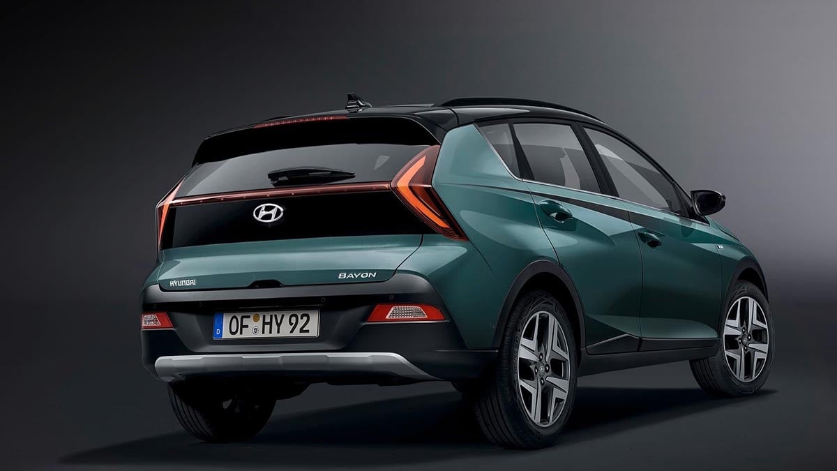 Arrière du Hyundai Bayon 2025 avec feux verticaux et hayon sculpté
