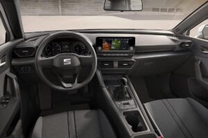 Compacte familiale référence prix Renault Clio baisse spectaculaire opportunité achat