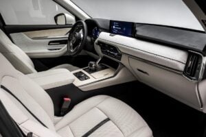 Berline diesel 6 cylindres consommant 5 litres aux 100km compatible Crit'Air proposée 10 000 euros moins cher que les modèles premium allemands