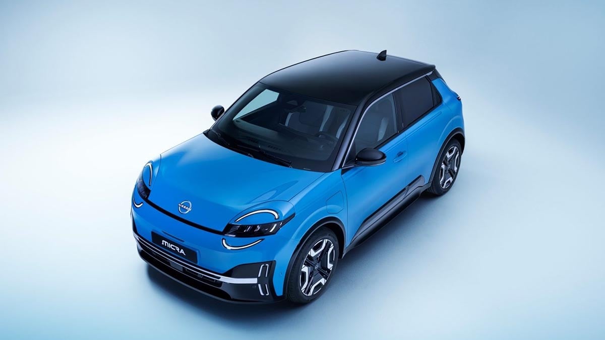 Face avant de la Nissan Micra électrique avec signature lumineuse LED et calandre pleine