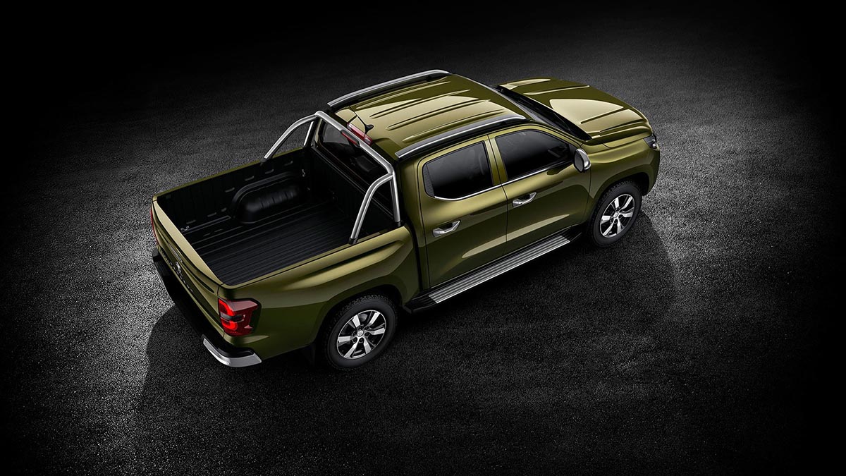 Benne ouverte du Peugeot Landtrek civil avec protection intérieure anti-rayures