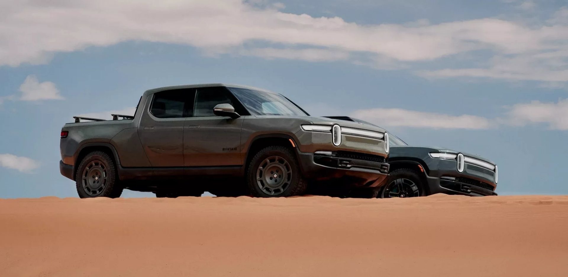 Rivian R1T Quad-Motor 2026 en finition Launch Edition en tout-terrain