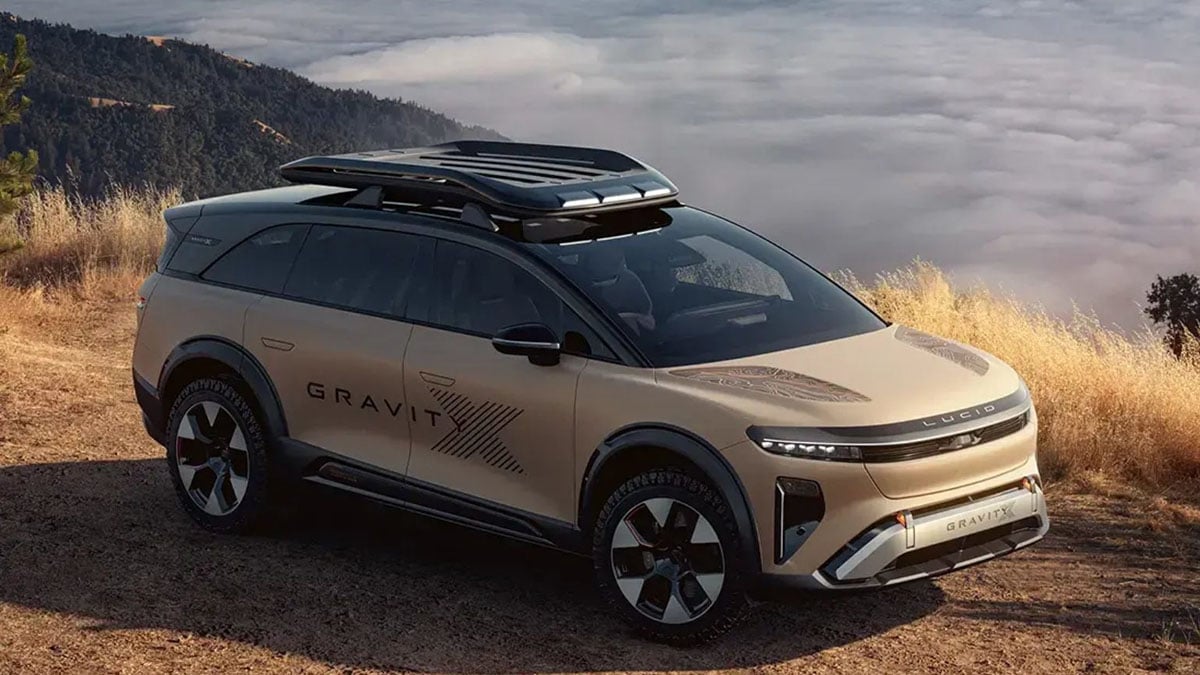 Face avant du Lucid Gravity X Concept avec boucliers renforcés et éclairage LED
