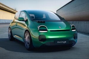 Le succès de la Twingo prouve que Citroën rate le coche : une 2CV moderne cartonnerait en 2026