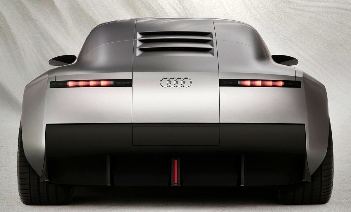 Audi Concept C 2026 arrière avec toit plongeant et feux LED inspirés de l’Audi R8