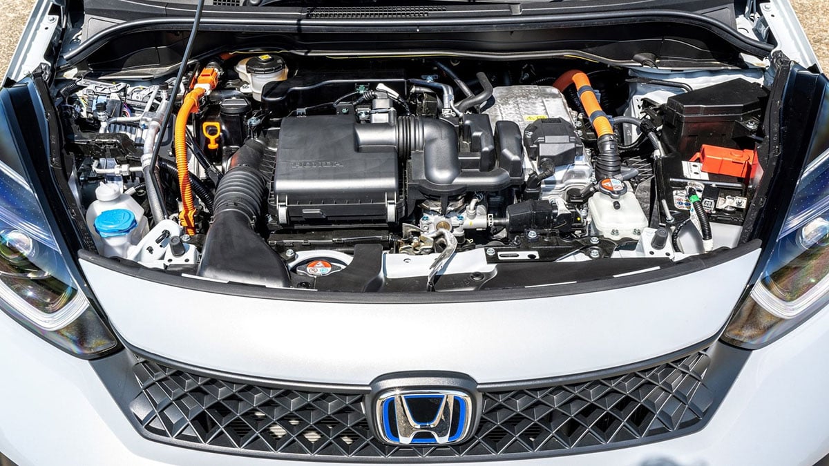 Moteur hybride e:HEV du Honda Jazz 2025 combinant 1.5 i-VTEC essence et moteur électrique