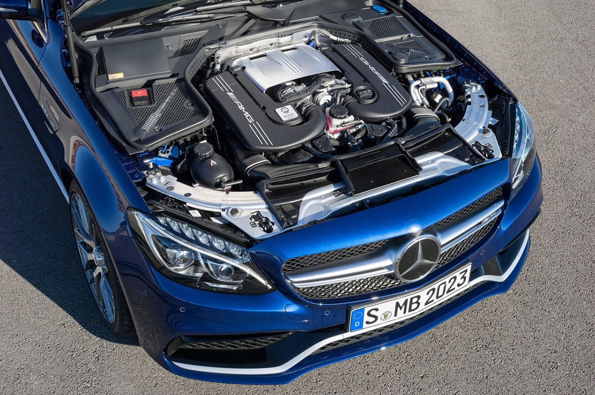 Nouveau moteur V8 AMG avec vilebrequin plat pour une meilleure réponse et un son plus aigu  