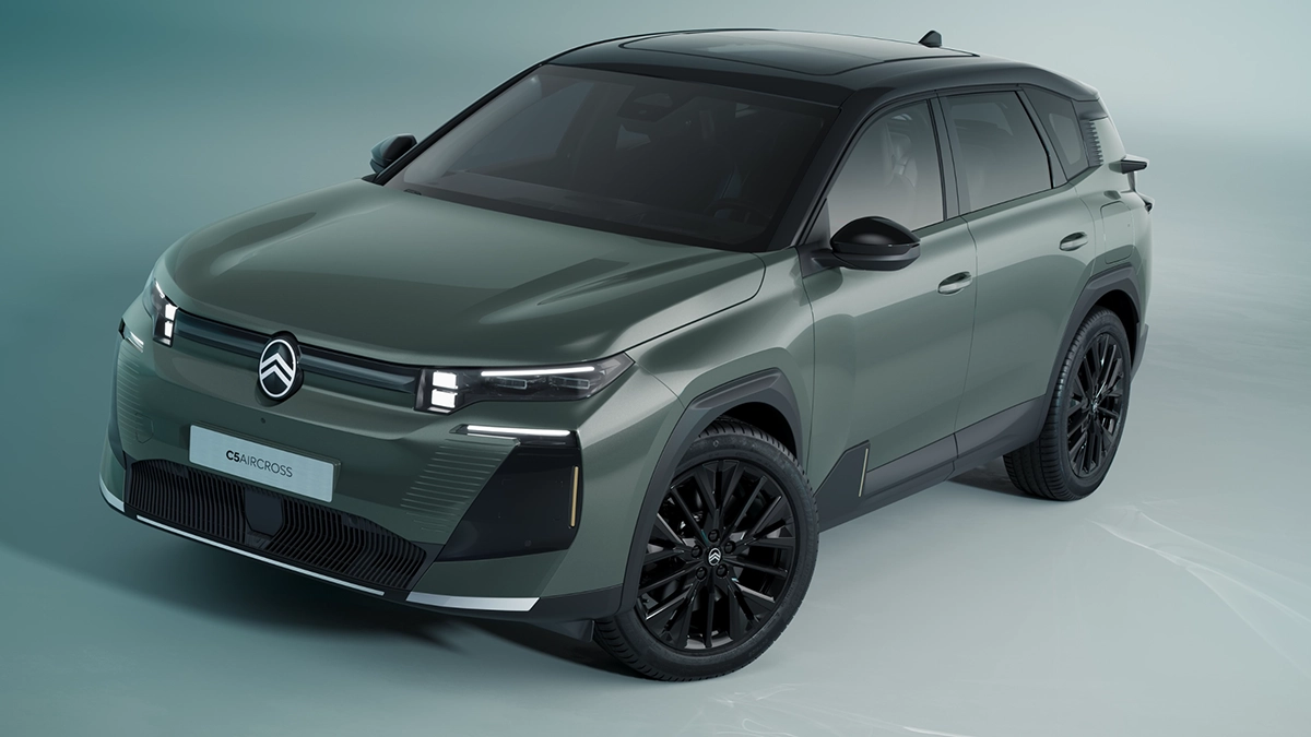 Face avant du Citroën C5 Aircross PHEV avec signature lumineuse à LED 