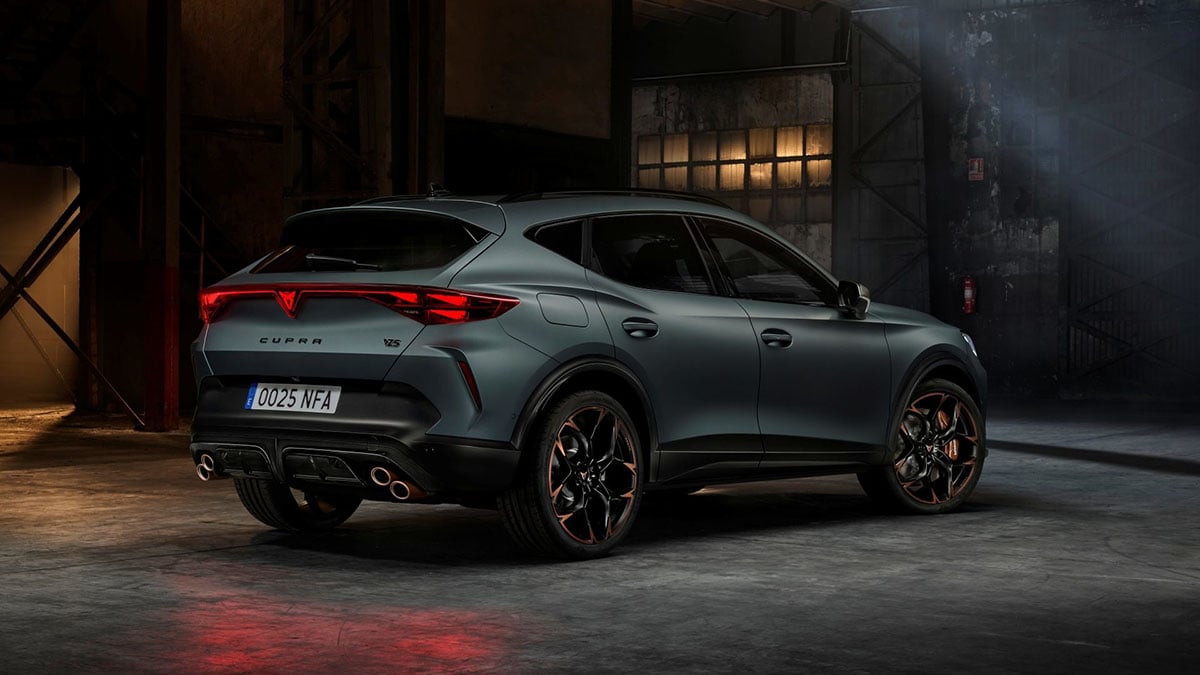 Cupra Formentor VZ5 2026 avec jantes 20 pouces et peinture exclusive
