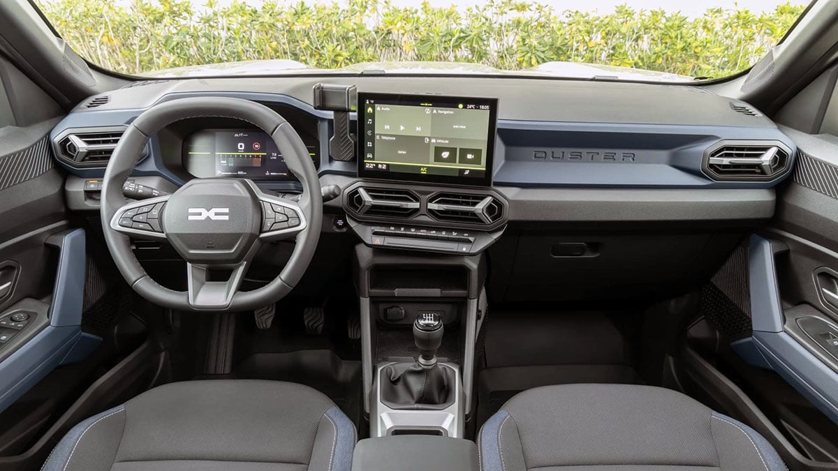 Tableau de bord du Dacia Duster 2025 finition Expression avec écran tactile