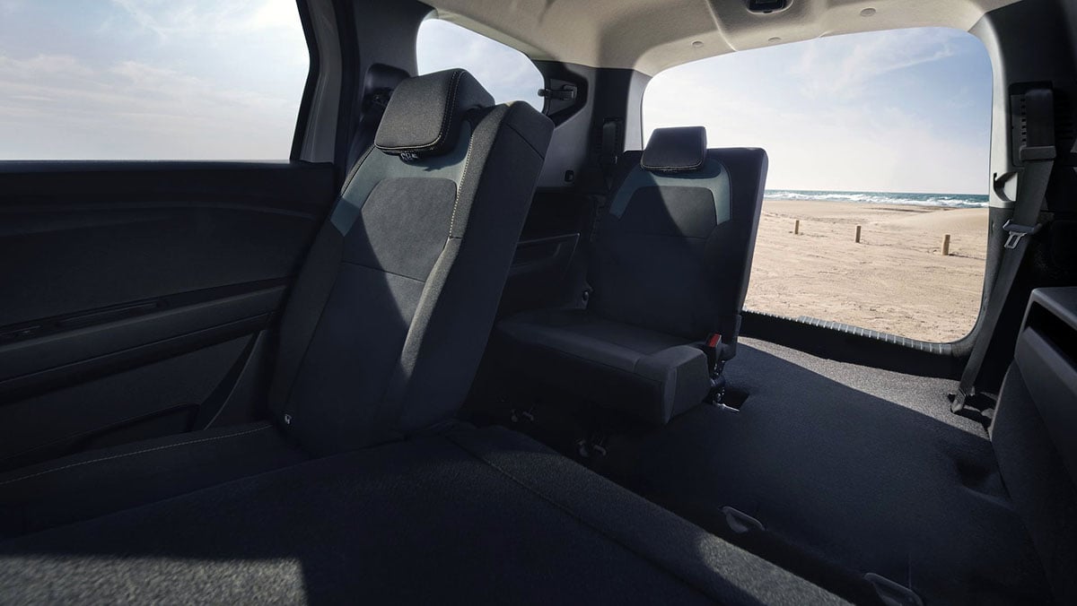  Coffre du Dacia Jogger restylé en configuration 5 places avec volume étendu
