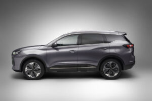 SUV espagnol bon marché garantie 7 ans équipement complet, véhicule made in Spain rapport qualité-prix imbattable