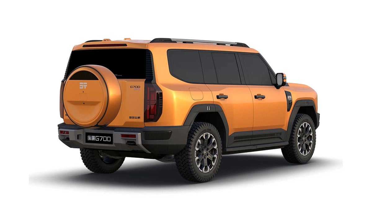 Vue arrière du Jetour G700 avec feux horizontaux et hayon large