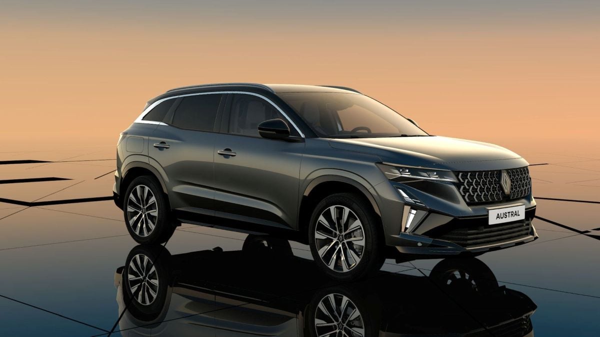 Avant du Renault Austral 2026 avec signature lumineuse LED et calandre modernisée