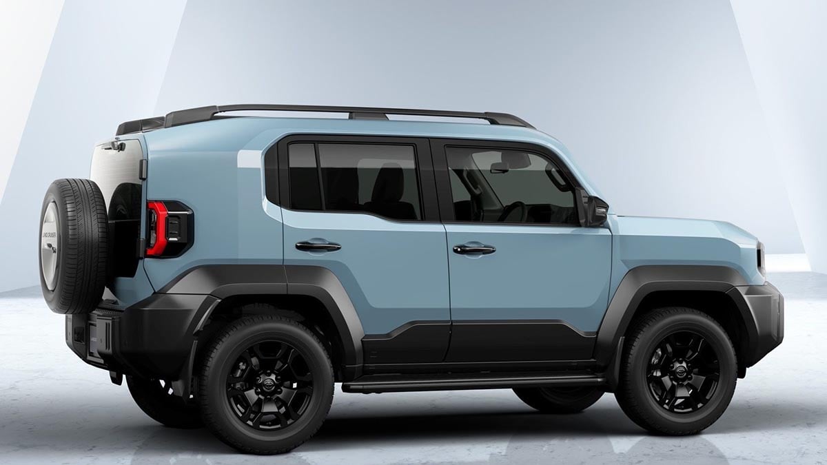  Profil du Toyota Land Cruiser FJ 2026 avec carrosserie courte et garde au sol élevée